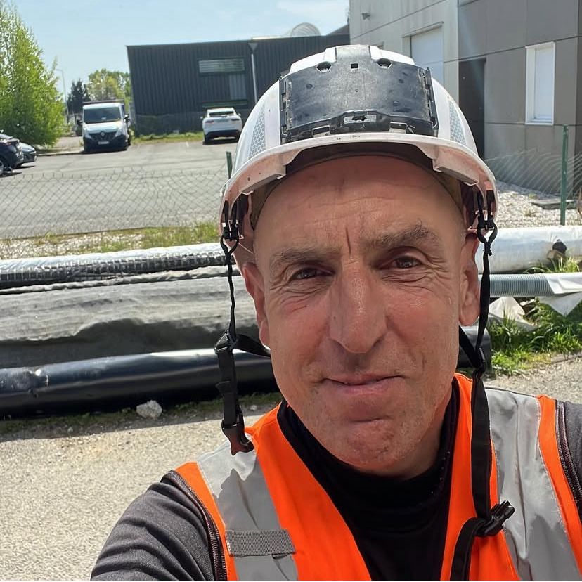 WhatsApp Image 2025-09-13 at 20.06.38_f9ad1ea6 WhatsApp Image 2025-09-13 at 20.06.38_f9ad1ea6